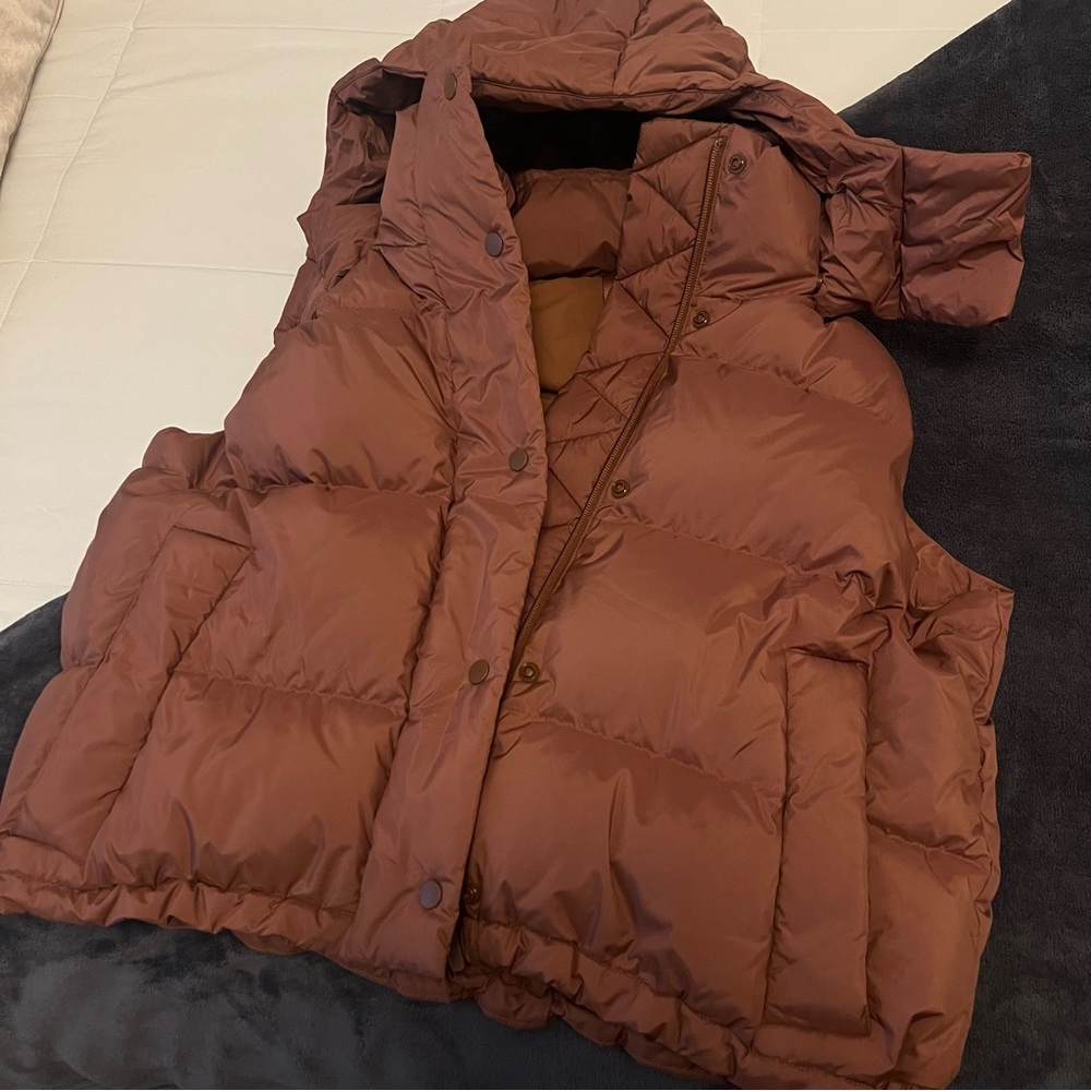 lululemon Wunder Puff Cropped Vest